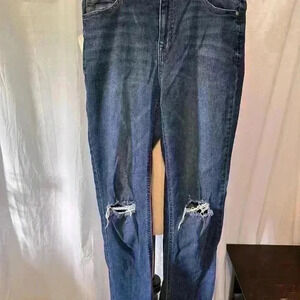 Harper Heritage Size 30 Distressed Women’s Jeans. High Rise Straight Leg